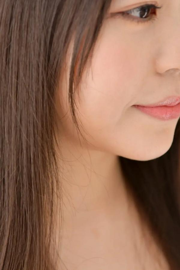   [LOVEPOP] Momoha Mizuse 水瀬百々羽 Photoset 05 黑色连衣长裙家居清新治愈写真第5张图片