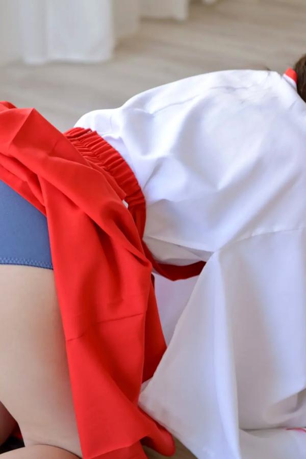    [LOVEPOP] Momoha Mizuse 水瀬百々羽 巫女服角色扮演性感私房写真 Photoset 01第46张图片