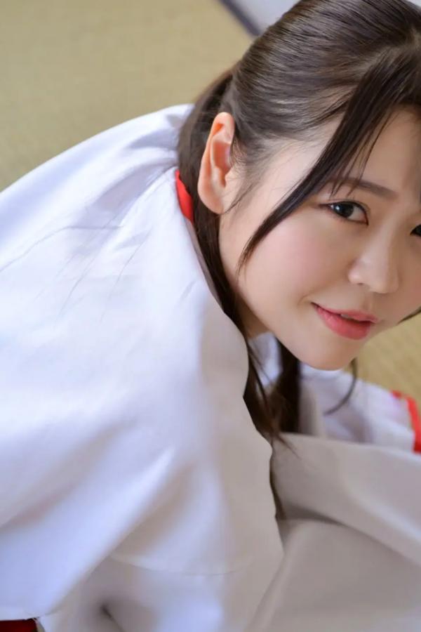    [LOVEPOP] Momoha Mizuse 水瀬百々羽 巫女服角色扮演性感私房写真 Photoset 01第52张图片