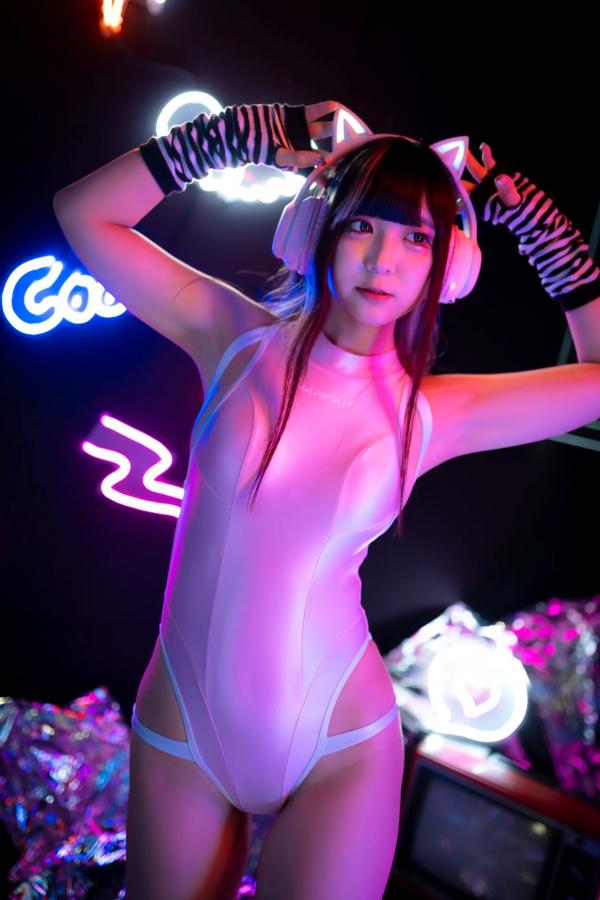    Ai Takanashi 高梨あい - It