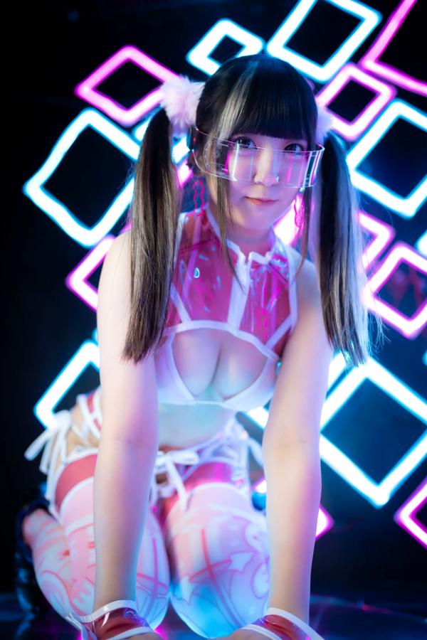    Ai Takanashi 高梨あい - It