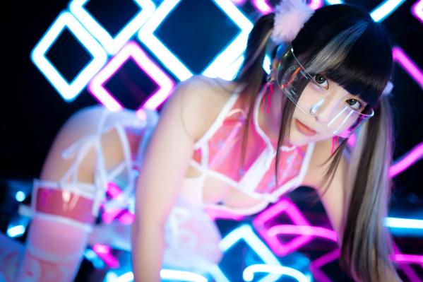    Ai Takanashi 高梨あい - It