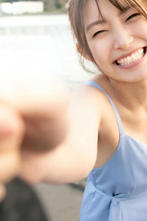    益田恵里菜《relax》居家性感内衣与海边沙滩写真第8张图片