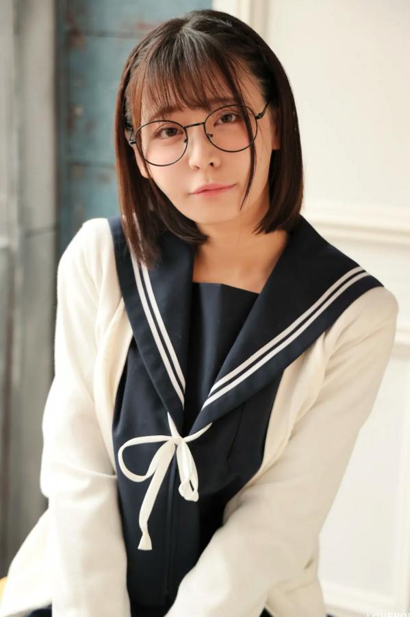    [LOVEPOP] Yui Kohinata 小日向結衣 Photoset 05 日系水手服眼镜妹 清纯校服美腿写真第55张图片