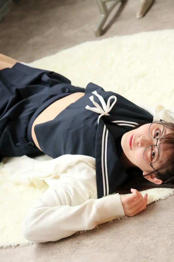    [LOVEPOP] Yui Kohinata 小日向結衣 Photoset 05 日系水手服眼镜妹 清纯校服美腿写真第108张图片