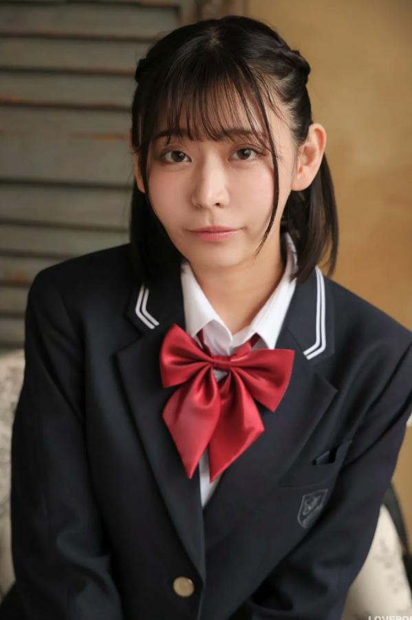   [LOVEPOP] Yui Kohinata 小日向結衣 Photoset 04 日系校服制服清纯美腿写真第3张图片