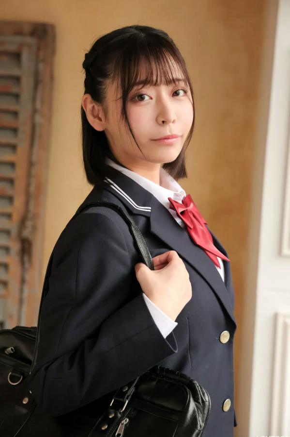   [LOVEPOP] Yui Kohinata 小日向結衣 Photoset 04 日系校服制服清纯美腿写真第9张图片