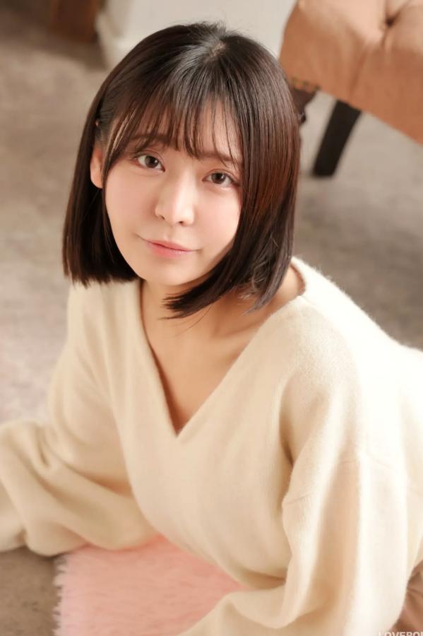   [LOVEPOP] Yui Kohinata 小日向結衣 Photoset 01 暖系毛衣搭配魅惑黑丝美腿私房写真第66张图片