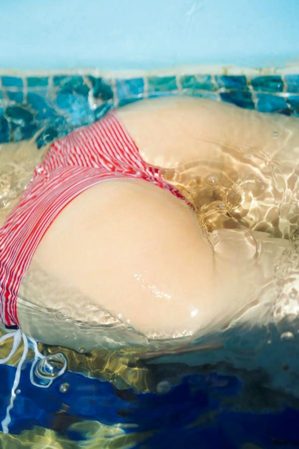   今森茉耶 - Love Begins 恋がはじまる 海边沙滩比基尼与清纯私房写真第62张图片