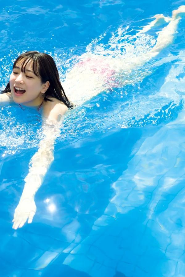   今森茉耶 - Love Begins 恋がはじまる 海边沙滩比基尼与清纯私房写真第63张图片