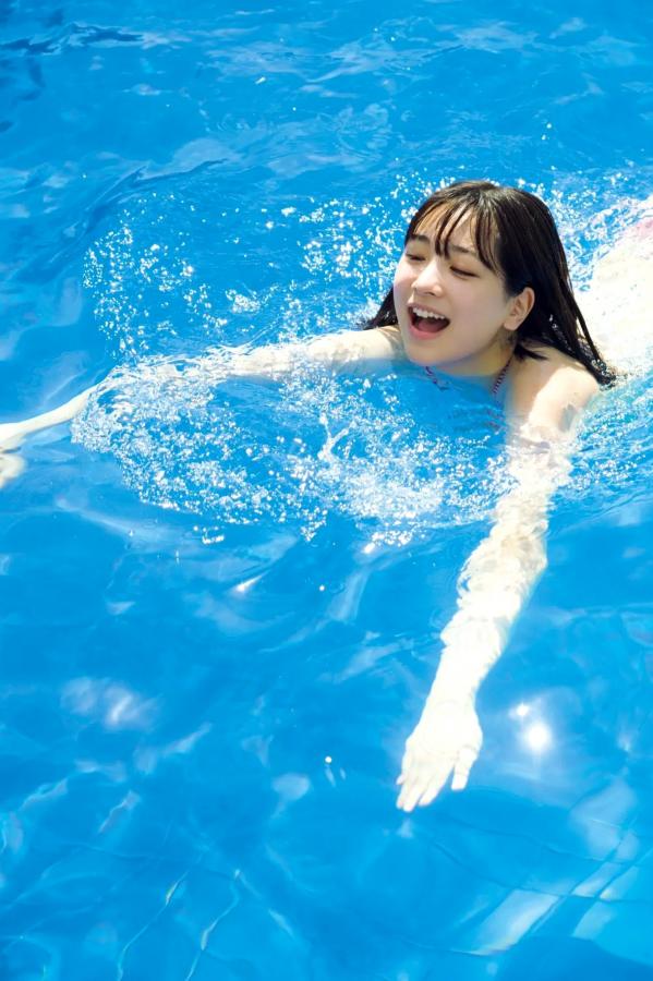   今森茉耶 - Love Begins 恋がはじまる 海边沙滩比基尼与清纯私房写真第65张图片