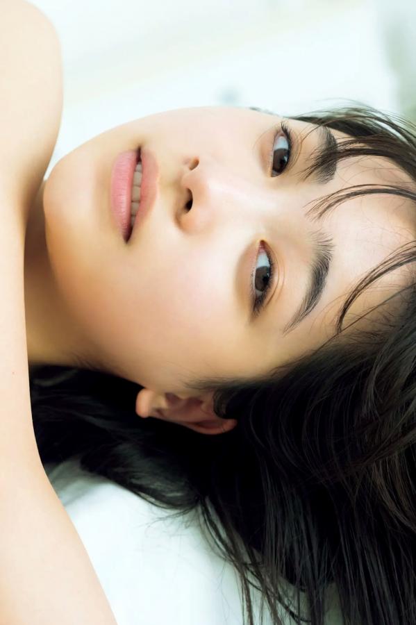   今森茉耶 - Love Begins 恋がはじまる 海边沙滩比基尼与清纯私房写真第74张图片