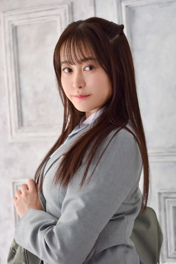   [LOVEPOP] Shizuna Ito 伊藤しずな Photoset 05 清纯校服制服美腿写真第26张图片