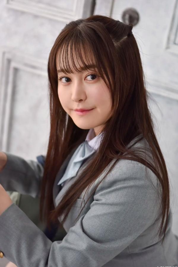   [LOVEPOP] Shizuna Ito 伊藤しずな Photoset 05 清纯校服制服美腿写真第36张图片