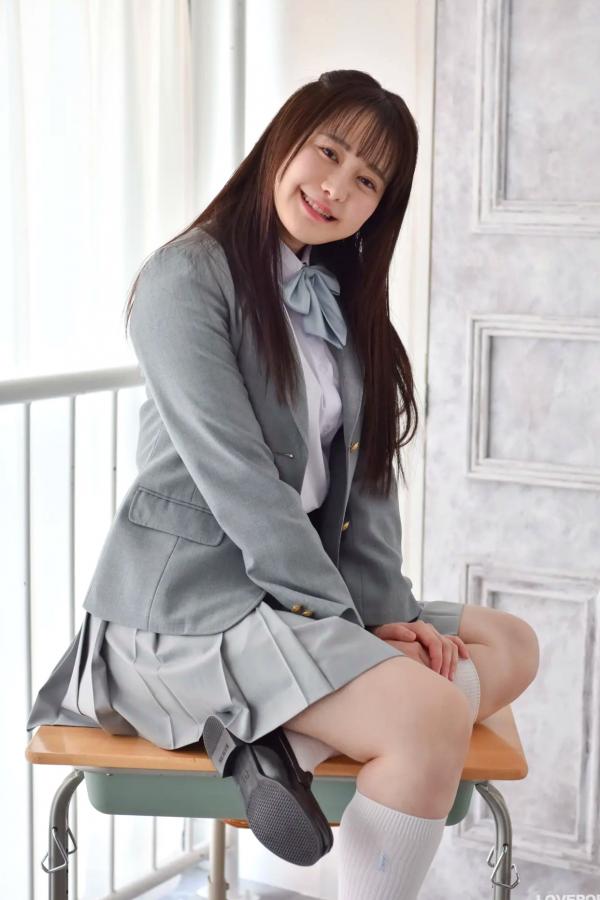   [LOVEPOP] Shizuna Ito 伊藤しずな Photoset 05 清纯校服制服美腿写真第85张图片