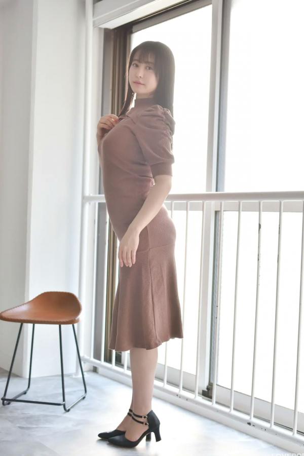    [LOVEPOP] Shizuna Ito 伊藤しずな Photoset 04 优雅针织连衣裙 居家私房性感写真第11张图片
