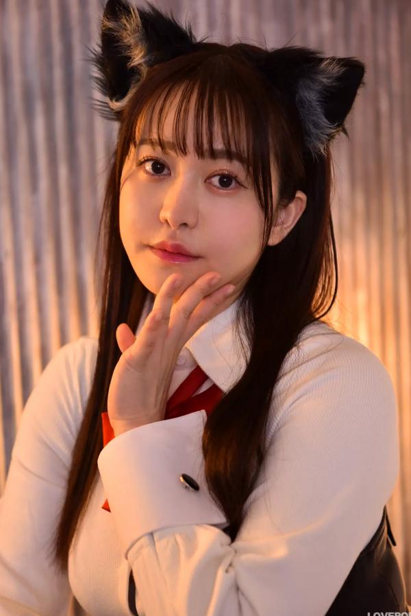   [LOVEPOP] Shizuna Ito 伊藤しずな Photoset 03 猫耳黑丝性感制服写真第4张图片