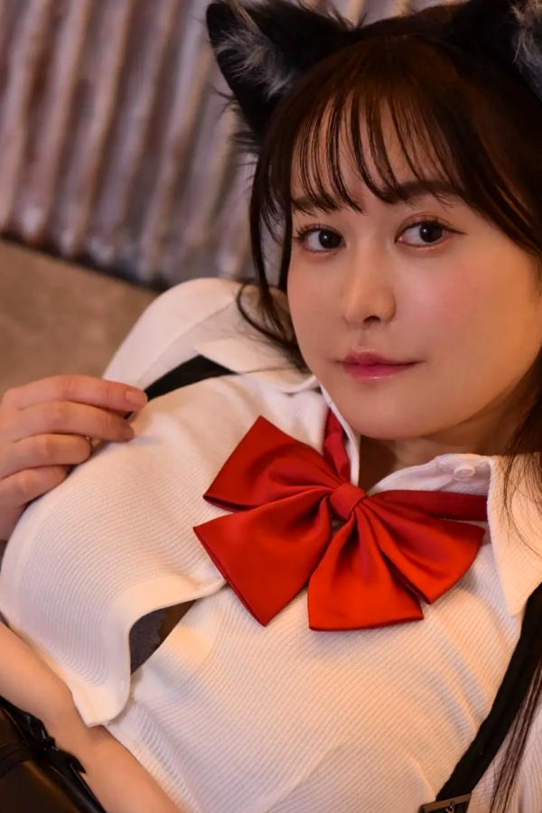   [LOVEPOP] Shizuna Ito 伊藤しずな Photoset 03 猫耳黑丝性感制服写真第81张图片