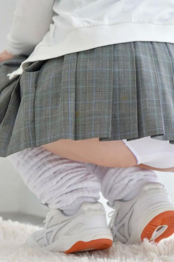   [LOVEPOP] Shizuna Ito 伊藤しずな Photoset 02 日系清纯校服甜美写真第23张图片