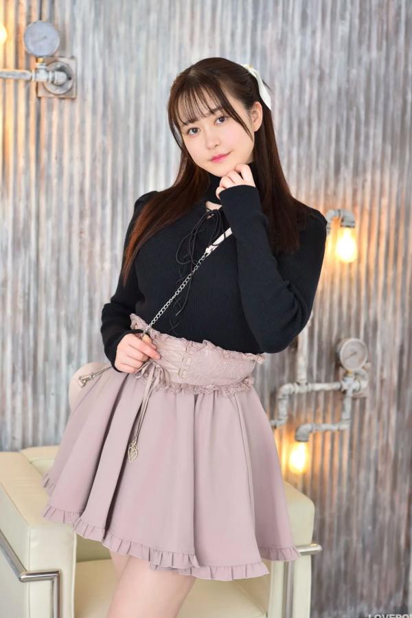   [LOVEPOP] Shizuna Ito 伊藤しずな Photoset 01 甜美短裙性感诱惑美腿私房照第2张图片