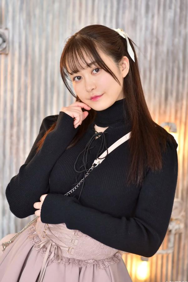   [LOVEPOP] Shizuna Ito 伊藤しずな Photoset 01 甜美短裙性感诱惑美腿私房照第3张图片