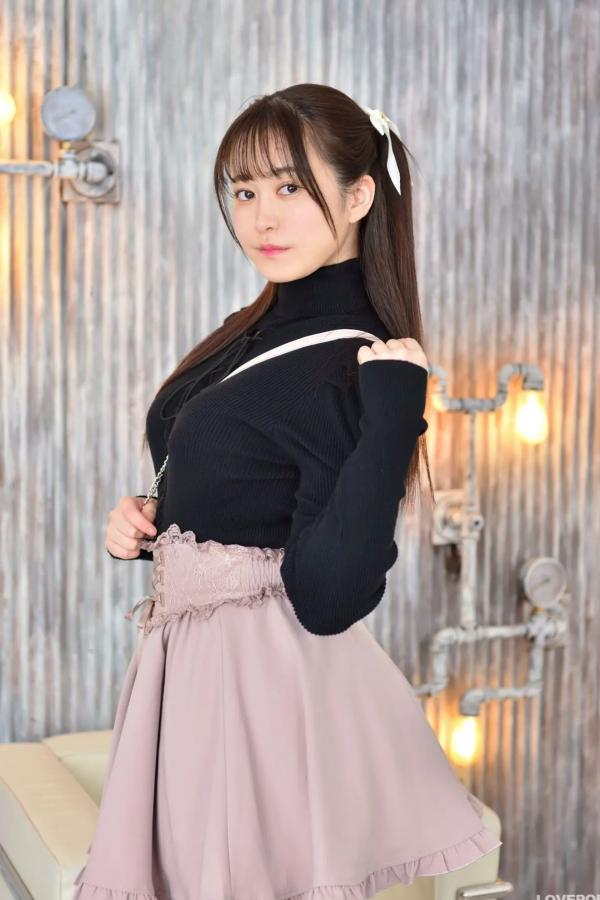   [LOVEPOP] Shizuna Ito 伊藤しずな Photoset 01 甜美短裙性感诱惑美腿私房照第5张图片