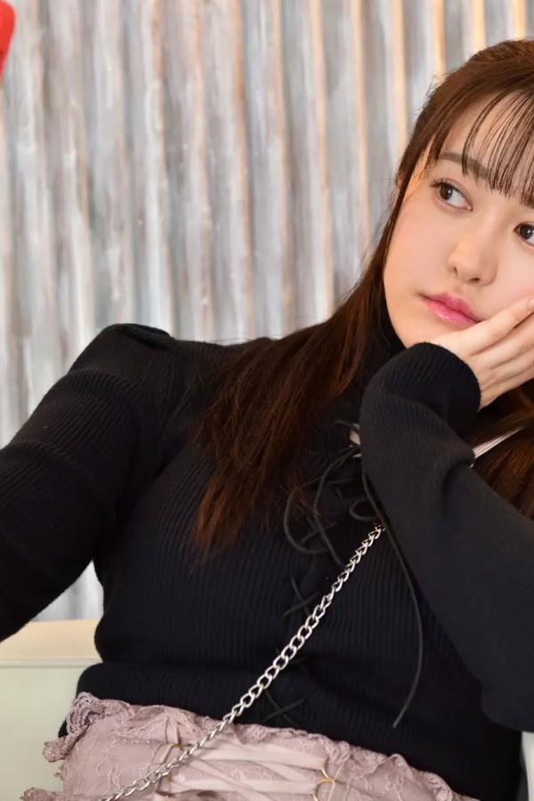   [LOVEPOP] Shizuna Ito 伊藤しずな Photoset 01 甜美短裙性感诱惑美腿私房照第33张图片