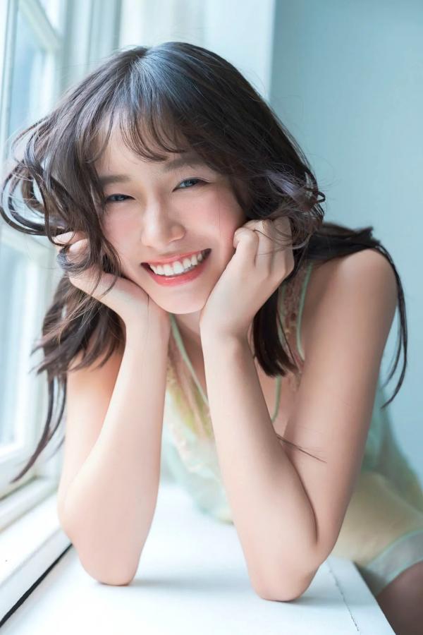    志田音々《ピュアすぎてごめん！》清纯蕾丝内衣私房写真 治愈系女神第14张图片