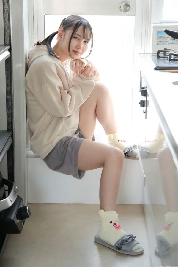    [LOVEPOP] Maki Chiba 千葉まき Photoset 05 日系家居卫衣私房性感写真第33张图片