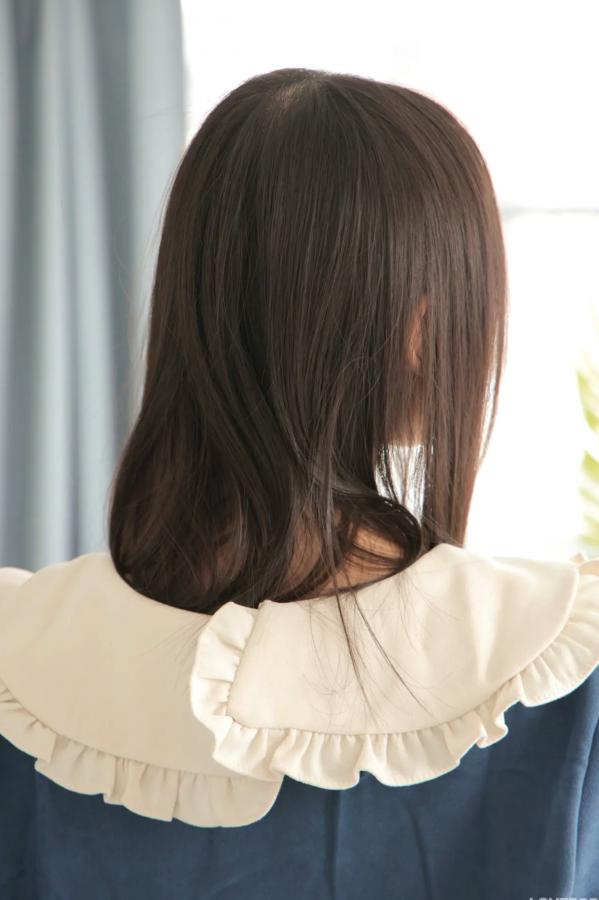   [LOVEPOP] Maki Chiba 千葉まき Photoset 03 居家清纯私房写真 蓝裙俏皮性感美腿第18张图片