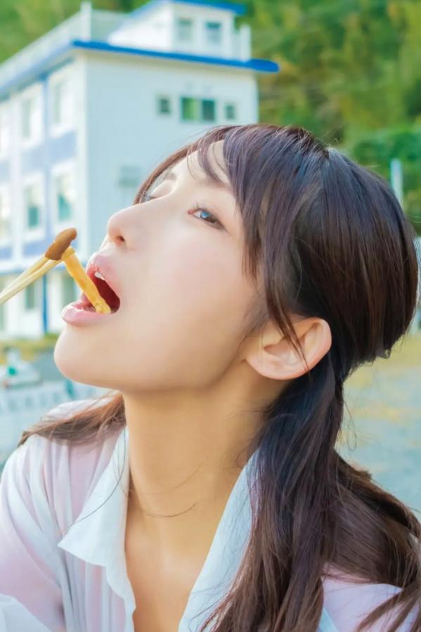    琴井ありさ - 琴井に恋と 真紅と夜明けの 日本性感女神清纯性感私房内衣写真第14张图片