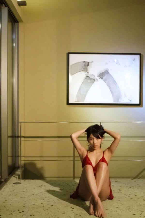    琴井ありさ - 琴井に恋と 真紅と夜明けの 日本性感女神清纯性感私房内衣写真第34张图片