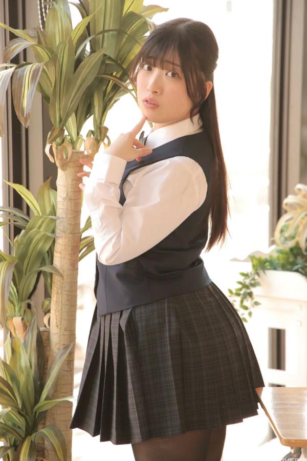   [LOVEPOP] Sumire Niibo 新穂純麗 Photoset 02 日系校服黑丝美腿性感写真第18张图片
