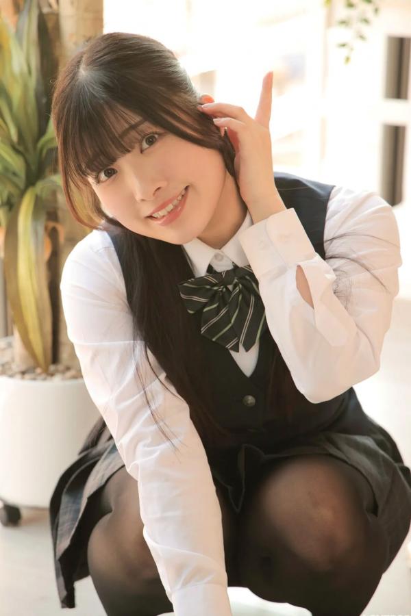   [LOVEPOP] Sumire Niibo 新穂純麗 Photoset 02 日系校服黑丝美腿性感写真第26张图片