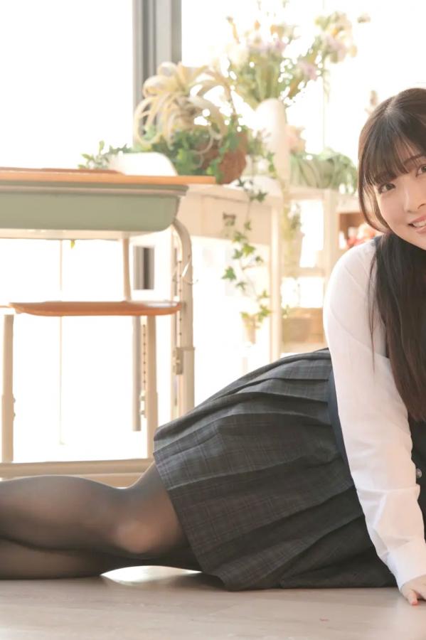   [LOVEPOP] Sumire Niibo 新穂純麗 Photoset 02 日系校服黑丝美腿性感写真第73张图片