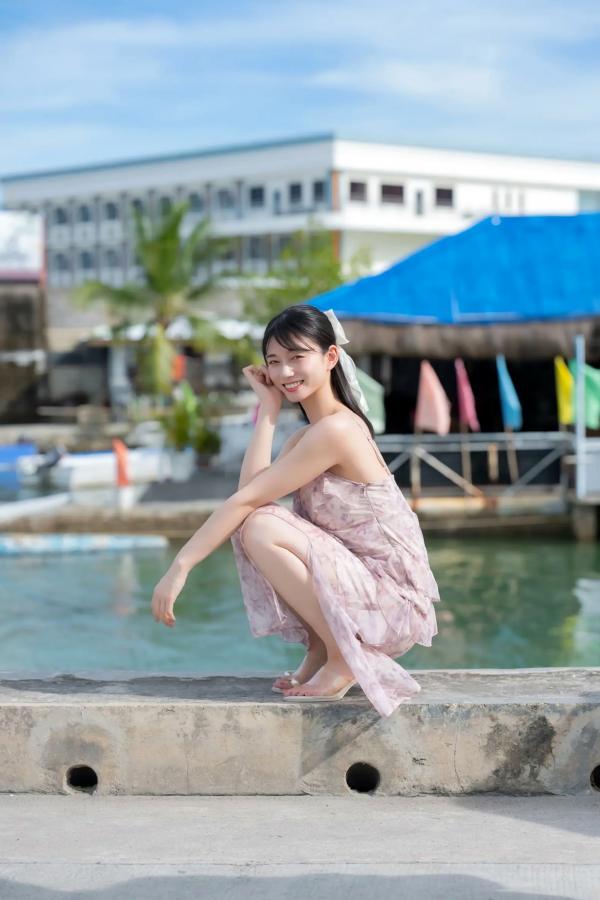    瀬戸環奈 - I`m setokan：日本女神清新家居与夜间泳池比基尼性感写真第3张图片