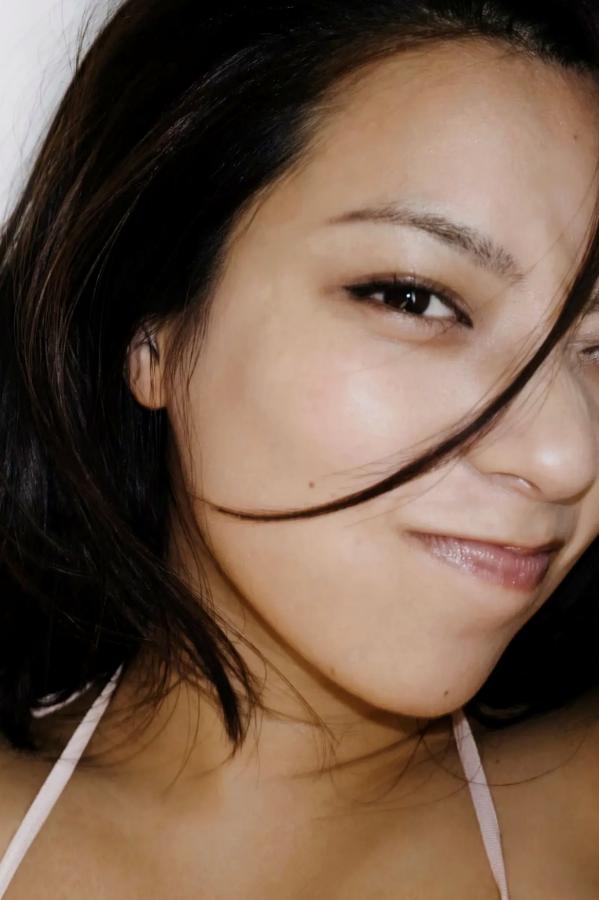   小瀬田麻由 - 私生活：日本性感女神家居比基尼私房写真第17张图片