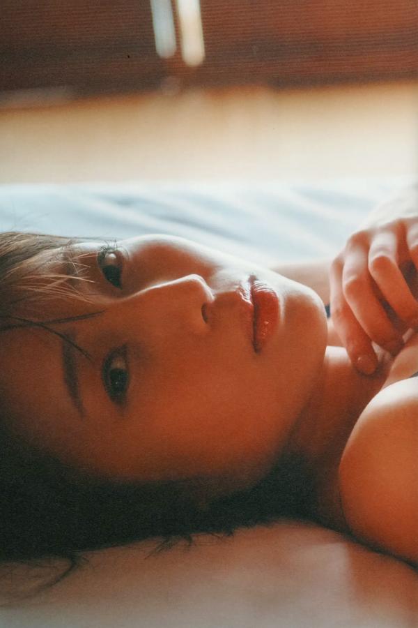   安部若菜 - 愛される予感 日系清新温泉比基尼家居写真第72张图片