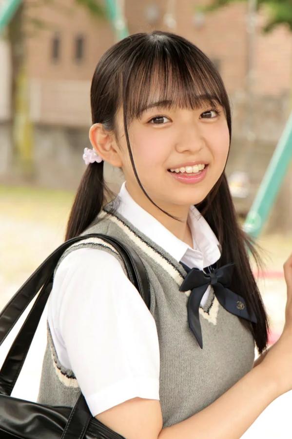   [LOVEPOP] Yui Iruma 入間ゆい Photoset 06 户外清纯JK校服写真 游乐场治愈系少女第3张图片