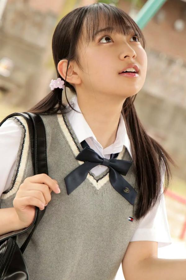   [LOVEPOP] Yui Iruma 入間ゆい Photoset 06 户外清纯JK校服写真 游乐场治愈系少女第8张图片