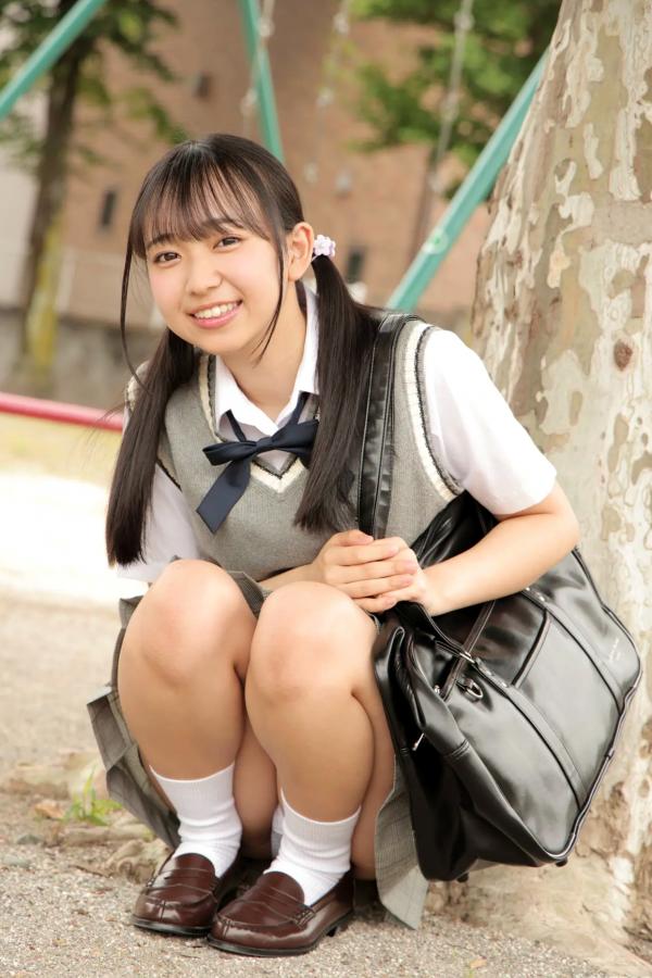   [LOVEPOP] Yui Iruma 入間ゆい Photoset 06 户外清纯JK校服写真 游乐场治愈系少女第18张图片