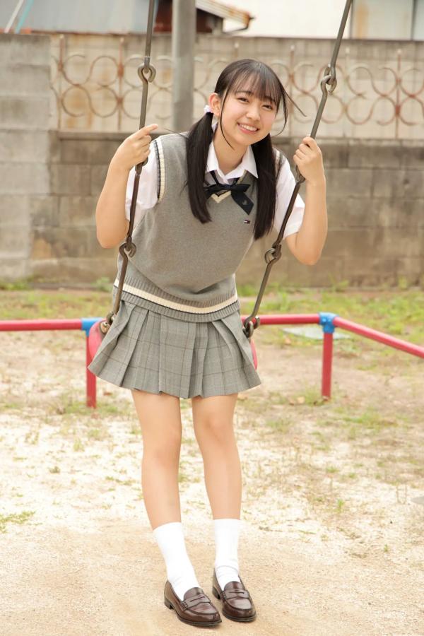   [LOVEPOP] Yui Iruma 入間ゆい Photoset 06 户外清纯JK校服写真 游乐场治愈系少女第24张图片