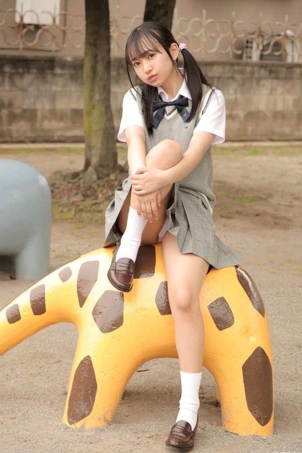   [LOVEPOP] Yui Iruma 入間ゆい Photoset 06 户外清纯JK校服写真 游乐场治愈系少女第60张图片
