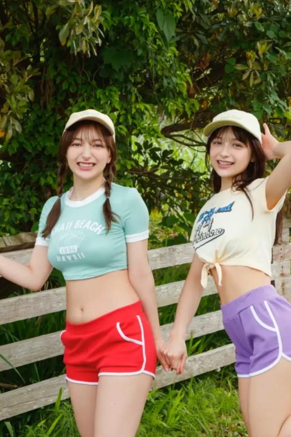    Erika & 百瀬まりな - エリマリ姉妹 清新阳光与性感内衣双人私房写真第72张图片