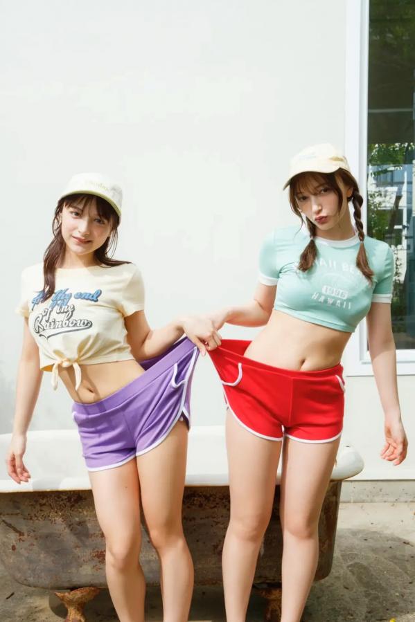    Erika & 百瀬まりな - エリマリ姉妹 清新阳光与性感内衣双人私房写真第76张图片