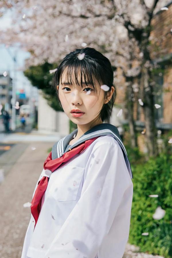    菊地姫奈 - 虚構に恋するプリンセス 日本清纯校服与性感内衣私房写真第61张图片