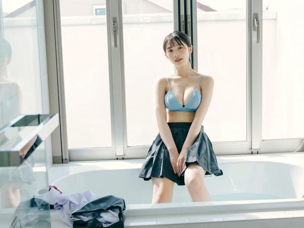    菊地姫奈 - 虚構に恋するプリンセス 日本清纯校服与性感内衣私房写真第70张图片