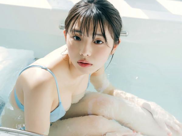   菊地姫奈 - 虚構に恋するプリンセス 日本清纯校服与性感内衣私房写真第71张图片