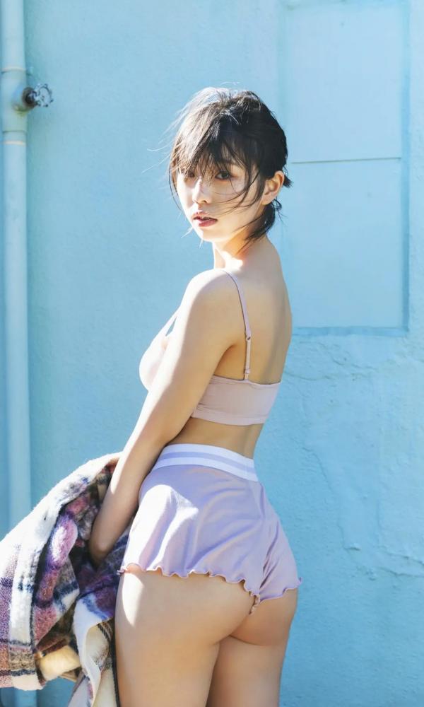    菊地姫奈《春めく、ほのめく》日系清新居家比基尼性感写真第5张图片