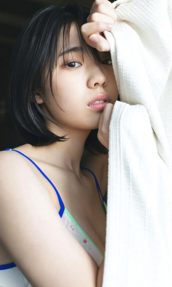    菊地姫奈《春めく、ほのめく》日系清新居家比基尼性感写真第21张图片